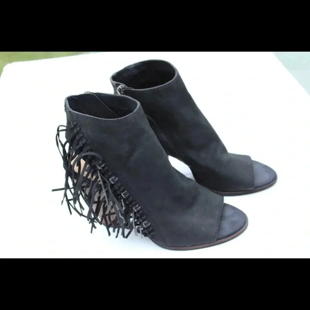 Dolce vita fringe booties